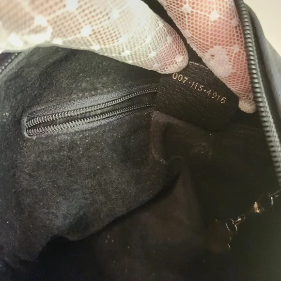 Authentic black Gucci crossbody